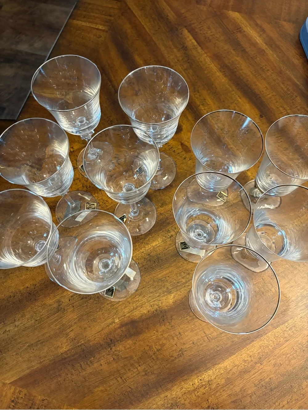 Oneida Crystal Glass Set with Silver Rim - Picture 2 of 5